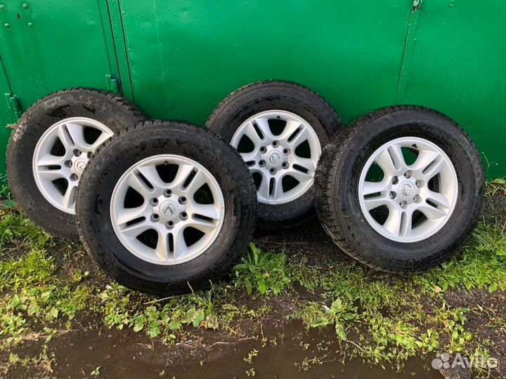 Nokian Tyres Hakkapeliitta 7 SUV 265/65 R17 116T