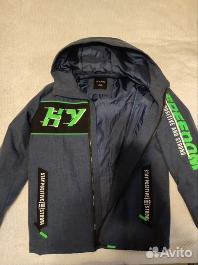 Ветровка на мальчика 140