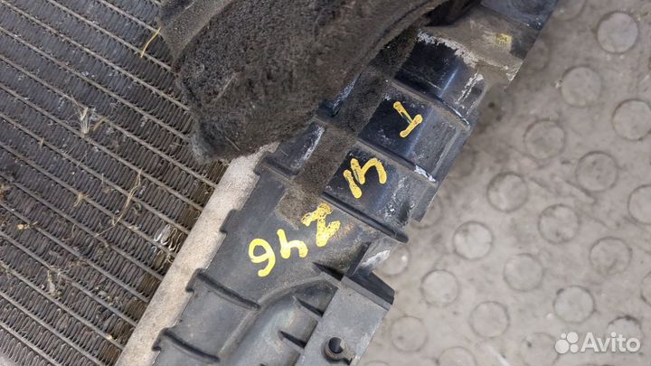 Радиатор охлаждения двигателя SsangYong Rodius, 2007