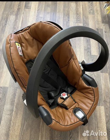 Коляска mima xari 3 в 1