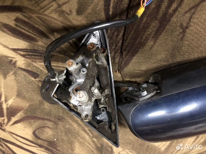 Зеркало правое Nissan Maxima A 32