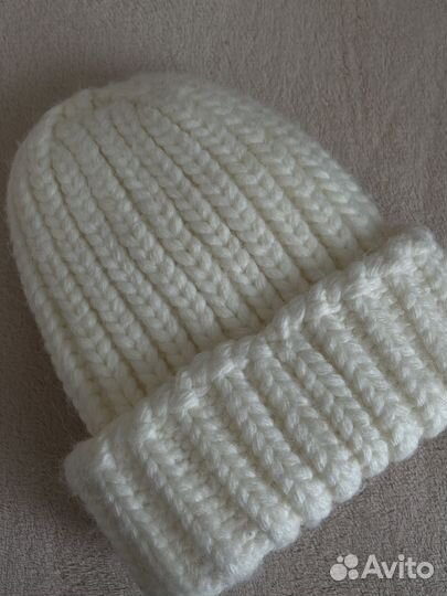 Шапка вязанная женская