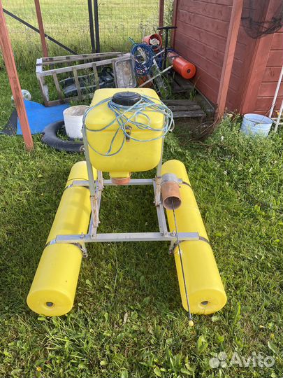 Кормушка для рыб