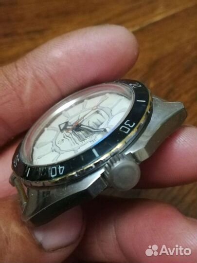 Часы восток амфибия 200м