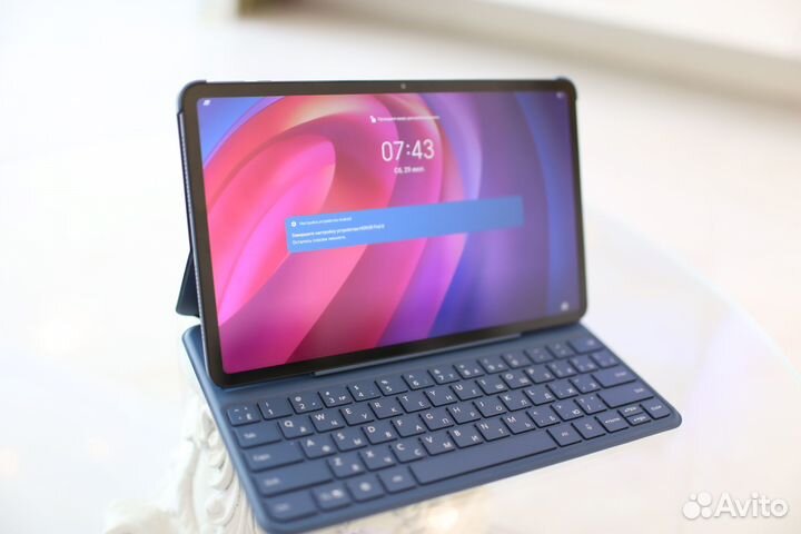 Honor Pad 8 8/128 + клавиатура + часы + наушники +