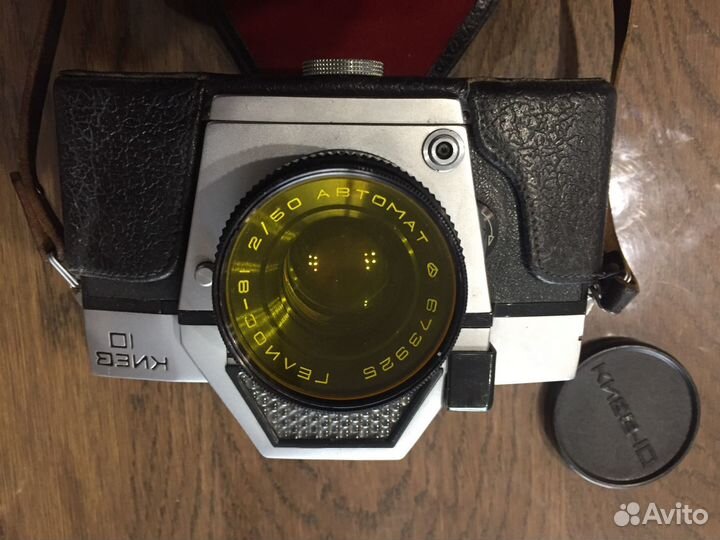 Советский фотоаппарат Киев 10