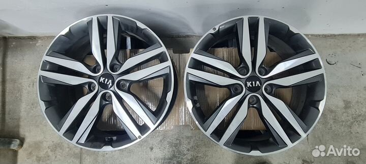 Диски R18 (7,5J 18, ET55, 5 114,3), 52910B2400