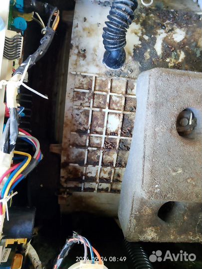 Ремонт стиральных, посудомоечных машин в Холмской