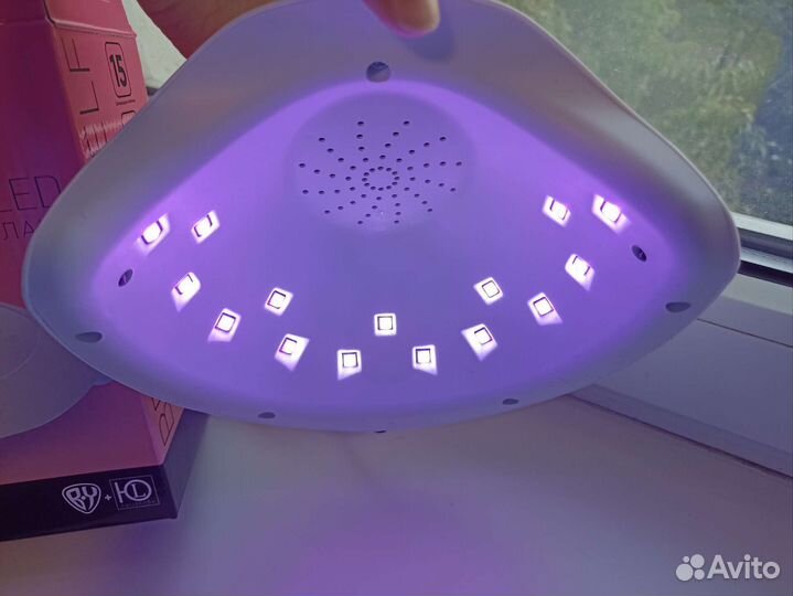 Лампа для маникюра