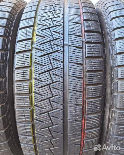Pirelli Ice Asimmetrico 235/55 R18 99V