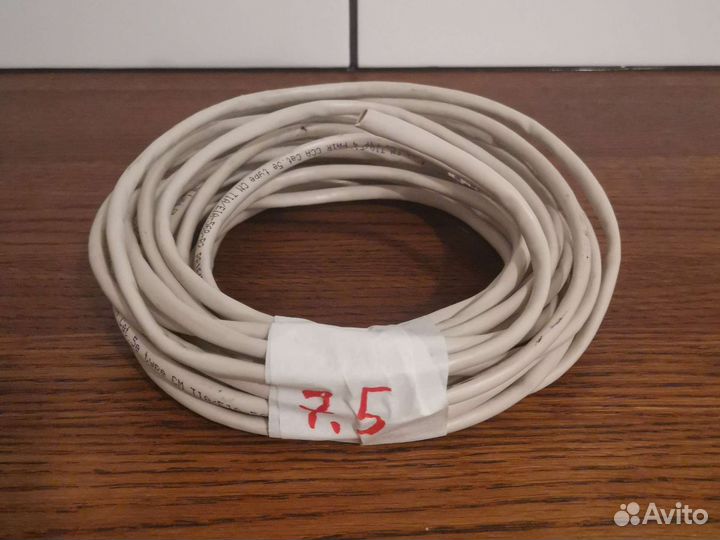 Кабели Ethernet. Кабель интернета. Патч-корд