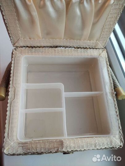 Шкатулка для рукоделия