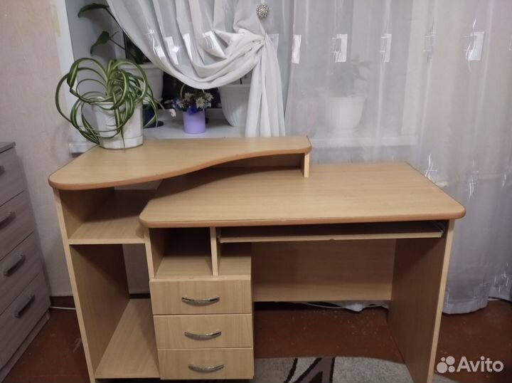 Компьютерный стол бу