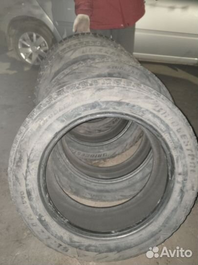 Bridgestone Blizzak WS-60 255/60 R17