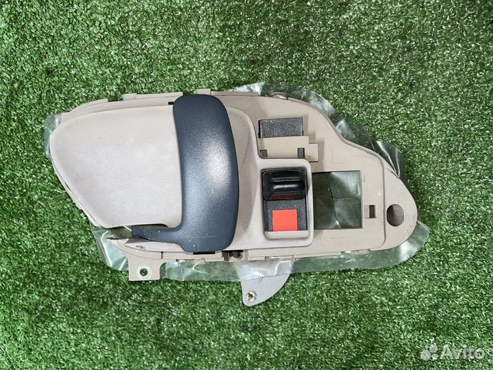 Ручка двери внутренняя левая Chevrolet Suburban