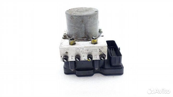 Блок ABS (насос) Toyota Camry XV70 2arfe 2021