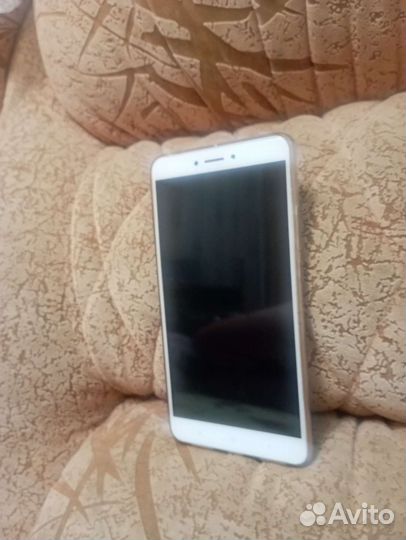 Xiaomi Mi Max 2, 4/64 ГБ
