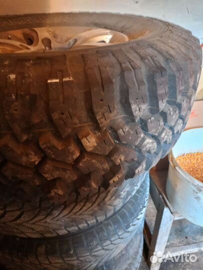 Maxxis MT-764 Bighorn 7.00/13.5 R15 и 15/13.5 R15