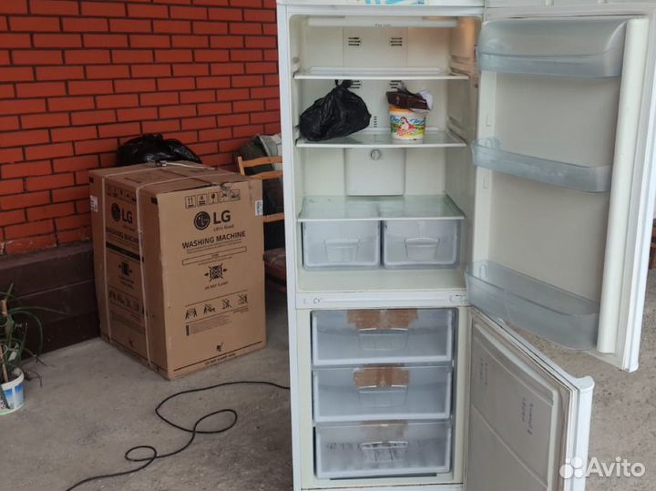 Холодильник