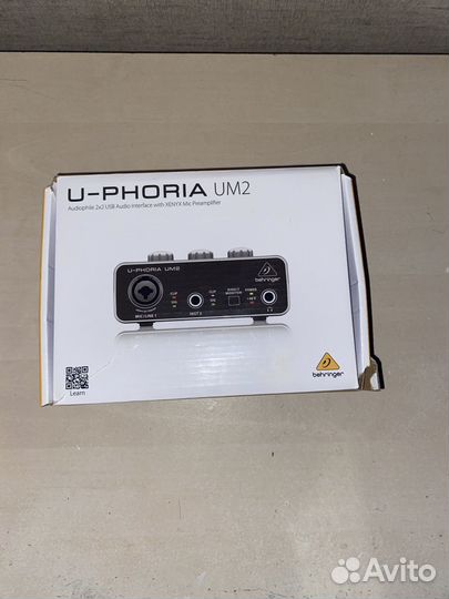 Звуковая карта behringer umc22