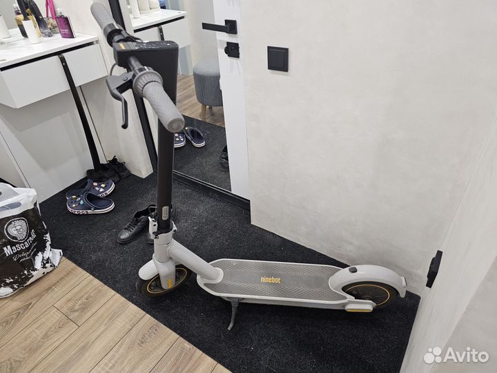 Электросамокат ninebotkickscootermaxg30LP