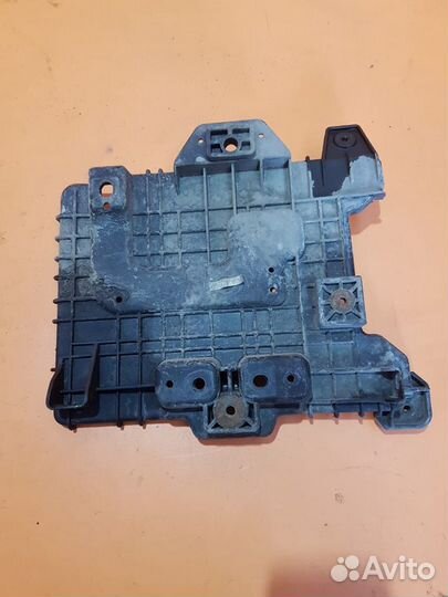 Поддон акб на Hyundai Solaris Kia Rio