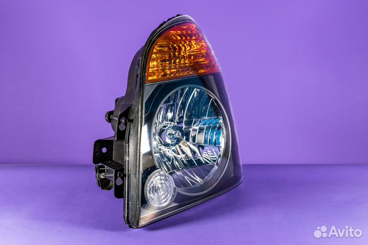 Фара Porter 2 2004