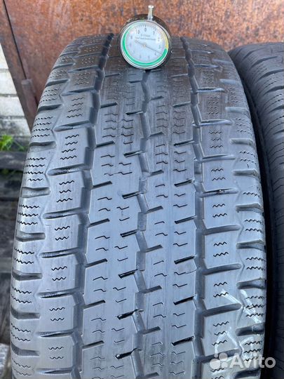 Continental VancoFourSeason 2 235/65 R16C