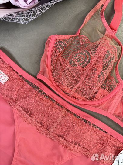 Комплект белья 85C M Simone Perele