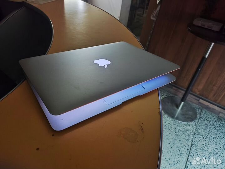 Macbook air 13 2010