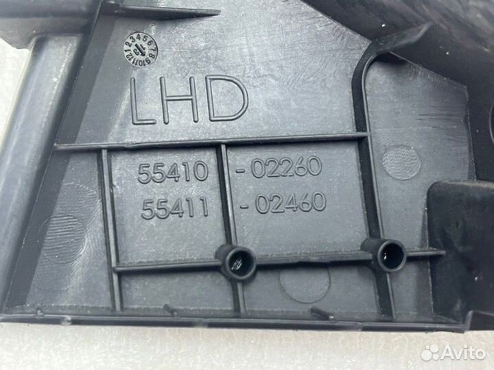 Накладка щитка приборов Toyota Corolla E180/E181