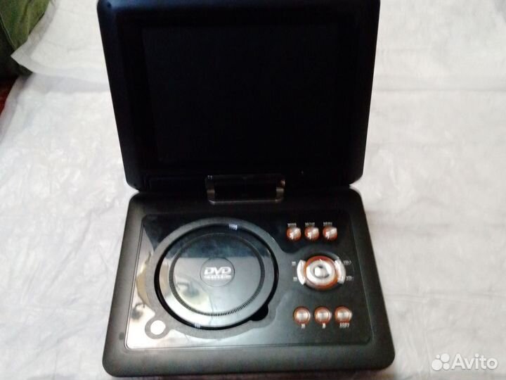 Портативный dvd плеер