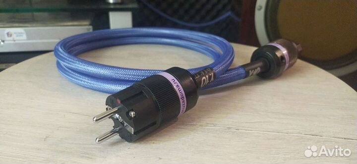 Силовой сетевой Hi-Fi У.10v Германия