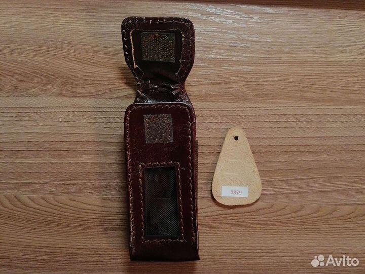 Кожаный чехол