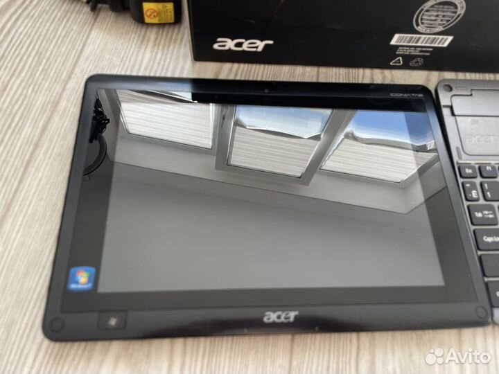 Планшет acer iconia TAB W501-C62G03iss