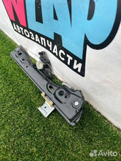 Стеклоподъемник задний правый Alfa Romeo Giulia