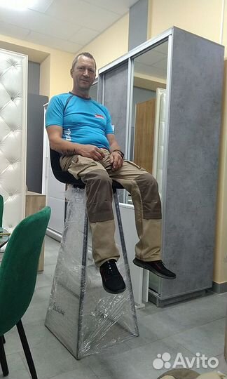 Сборка мебели, установка кухонь,мастер на час