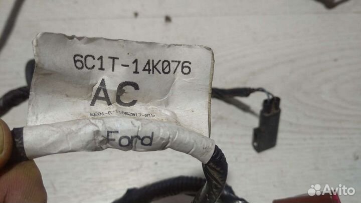 Коса подогревом сидения Форд Транзит 2006-2014