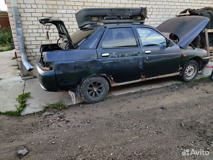 ВАЗ 2110 1.5 МТ, 2004, 300 000 км