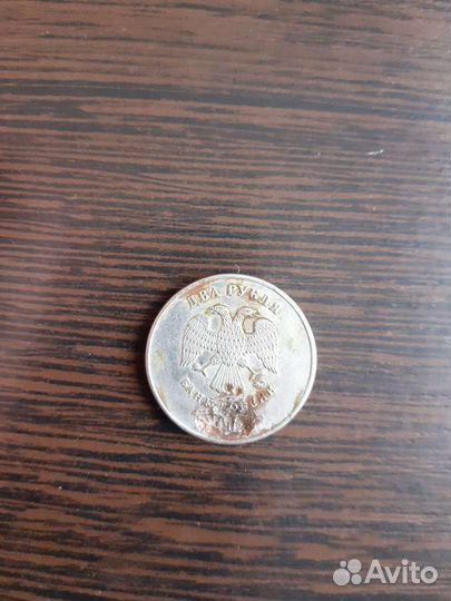 Монеты. Брак. Раковины. 2руб. 10руб