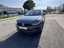 Volkswagen Tiguan 1.4 AMT, 2021, 25 500 км, с пробегом, цена 2 845 000 руб.