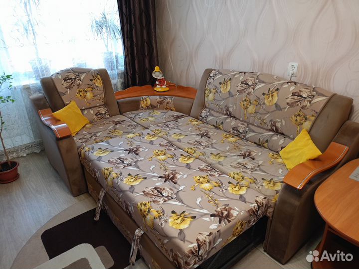 Угловой диван бу