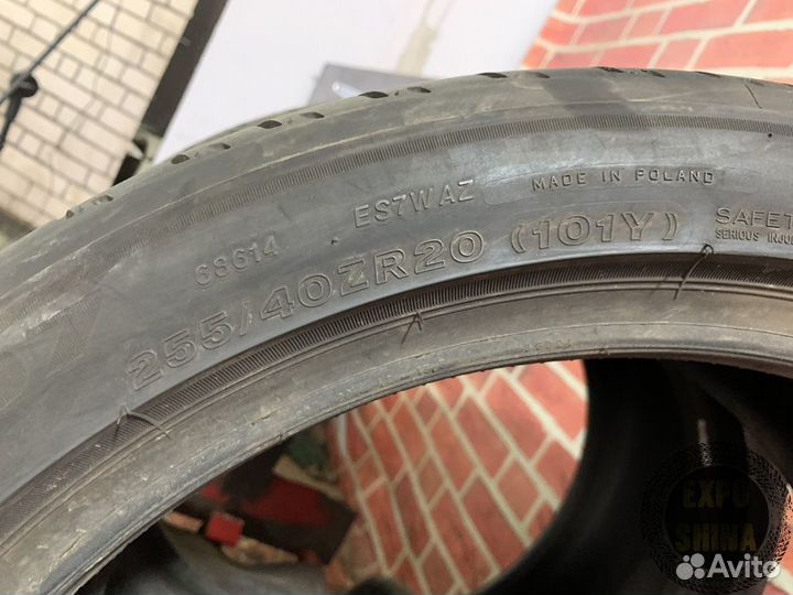 Bridgestone Potenza S007 255/40 R20