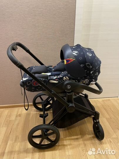 Коляска Cybex Priam III Anna K. Space Rockets 3в1
