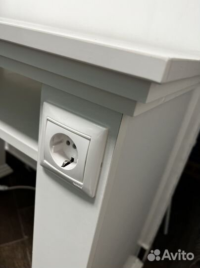 Стол для маникюра