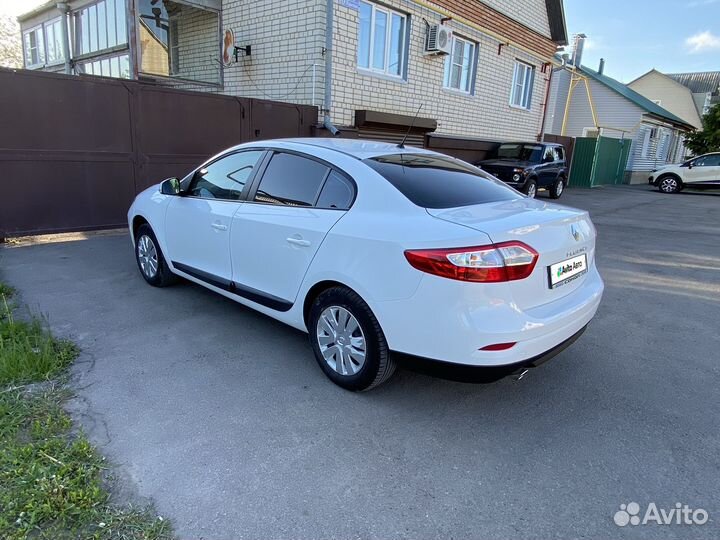 Renault Fluence 1.6 МТ, 2010, 155 000 км