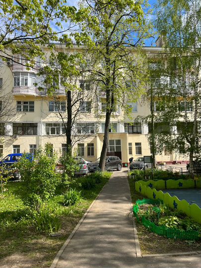 3-к. квартира, 102 м², 5/5 эт.