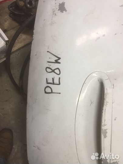 Mitsubishi delica капот