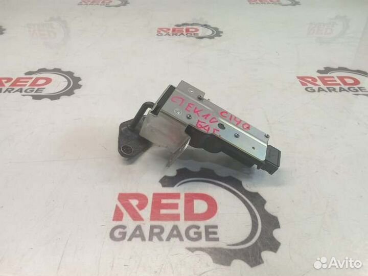 Замок стекла багажника Chevrolet Captiva C140 LE5