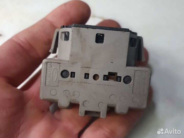 Контактная группа замка зажигания форд фокус 2